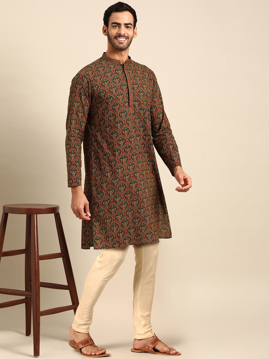 Amodh by Kisah Men's Multi Kurta Set