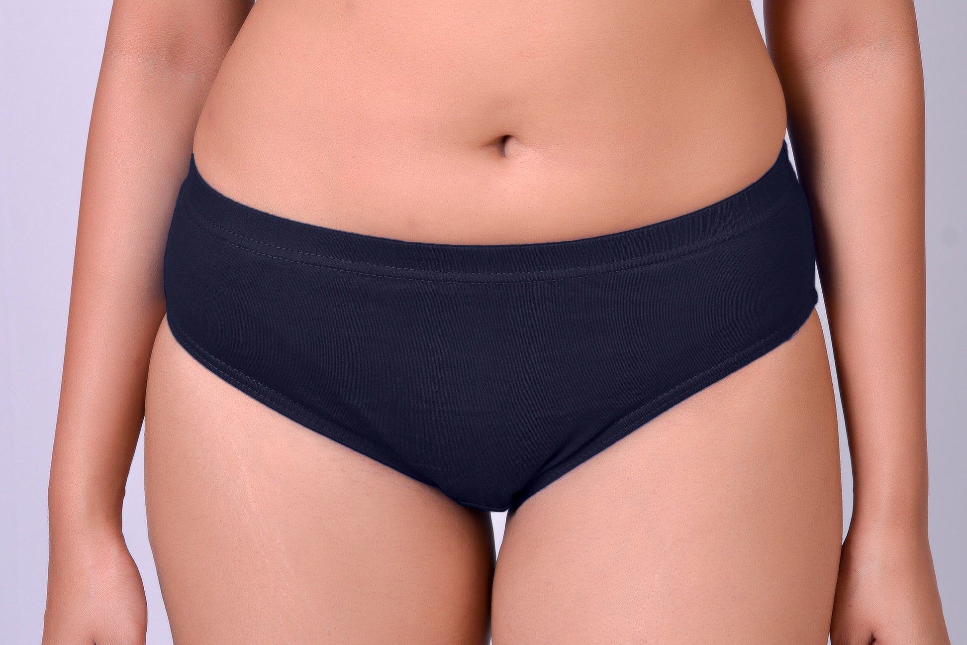 Women Hug Amy Panty Plain IE Navy