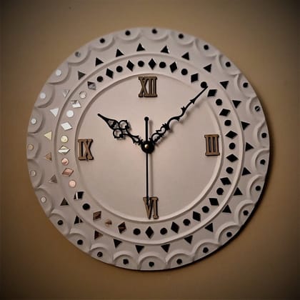 Kutch Lippan Mud & Mirror Work Wall Clock Round