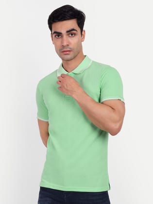 Solid Men Polo Neck Parrot Green T-Shirt