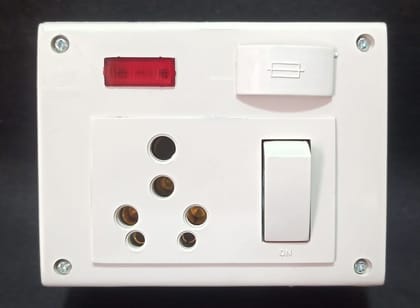 16A 1 Socket & 1 Switch Extension Box with Indicator & without Wire