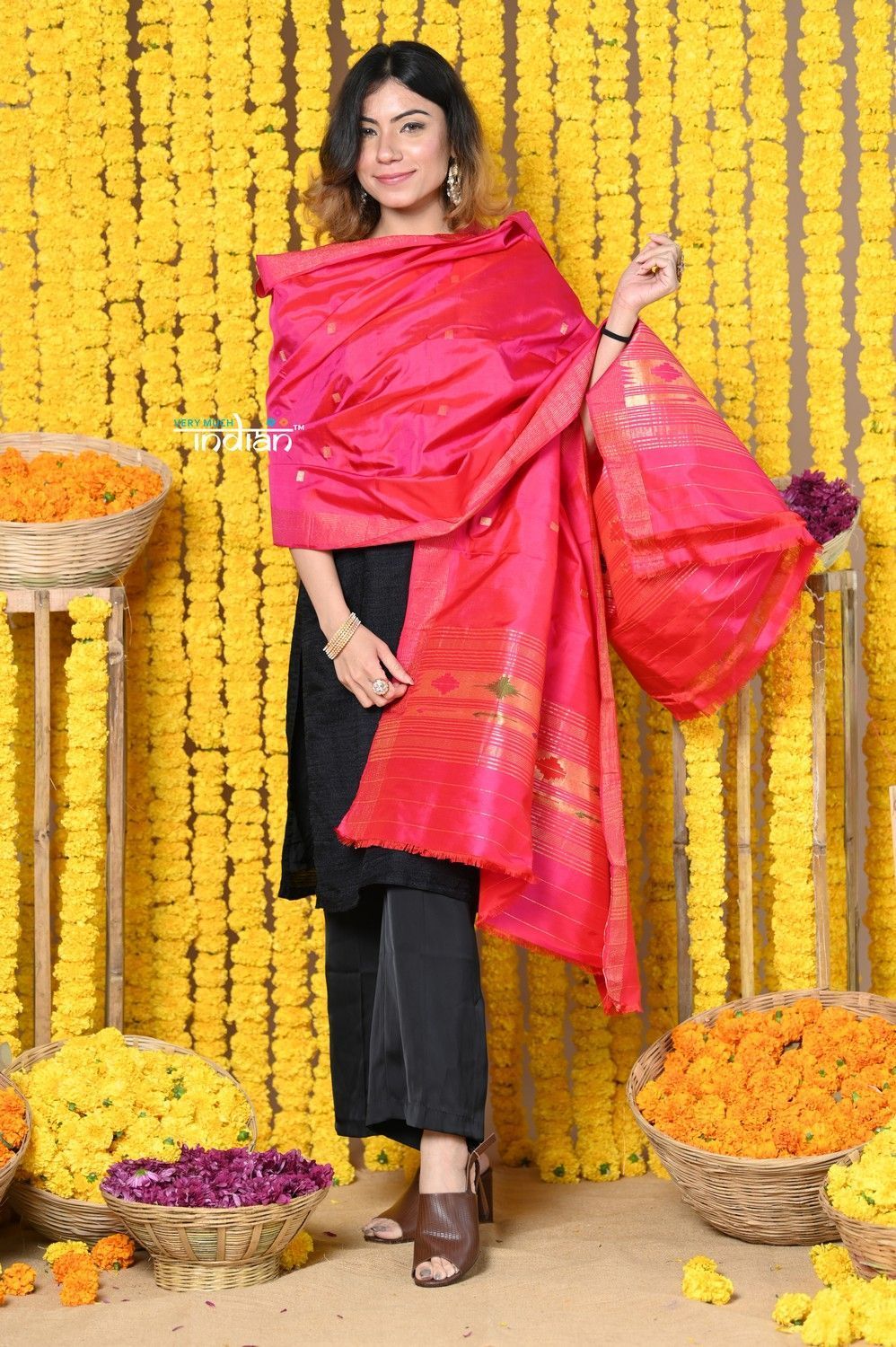 Rajsi~Handloom Pure Silk Paithani Dupatta With Beautiful Zari Work and Handwoven Buttis~pink