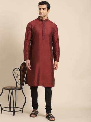 Kisah Men Maroon Kurta Set