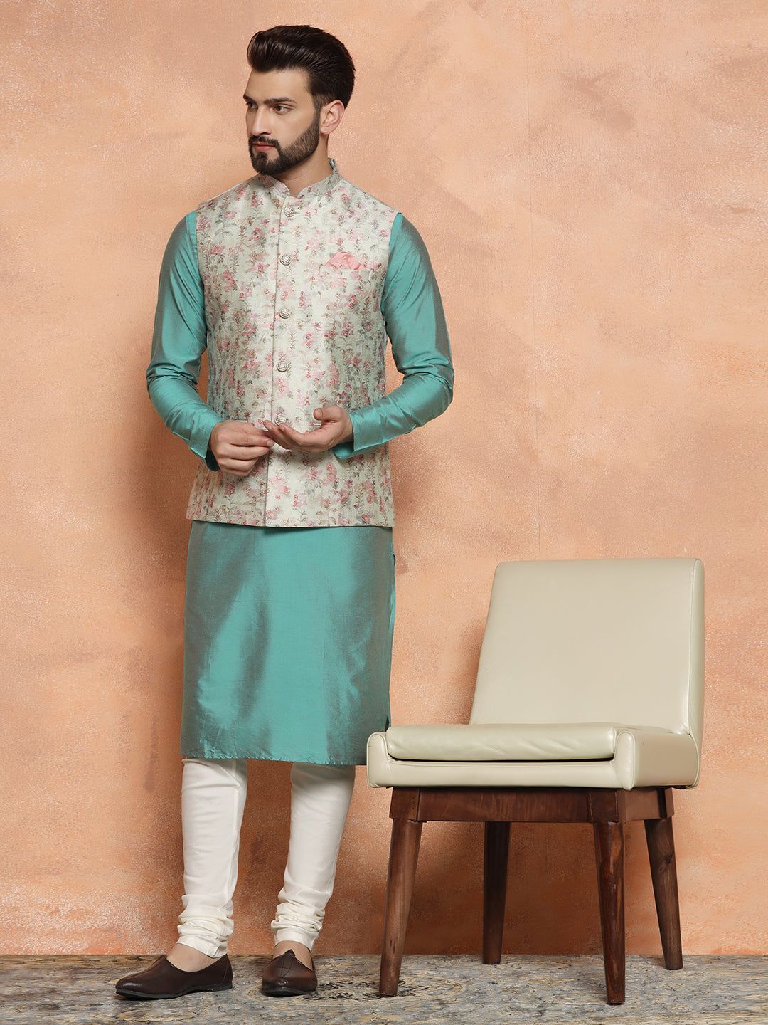 Men Multi Kurta Jacket Set