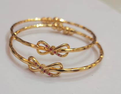  Gold Plated Stylish Infinity Design Bangle Set For Women and Girls