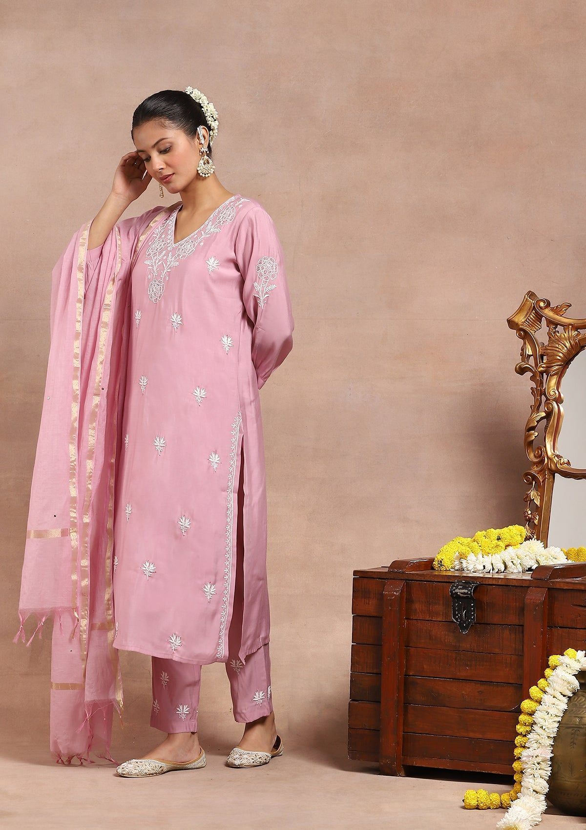 Chanderi Chikankari Mukaish Solid Women's 4 PC Long Kurta Set - Pink