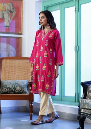 HOC Crafts Aari Embroidered Cotton Solid Women's Long Kurta - Pink