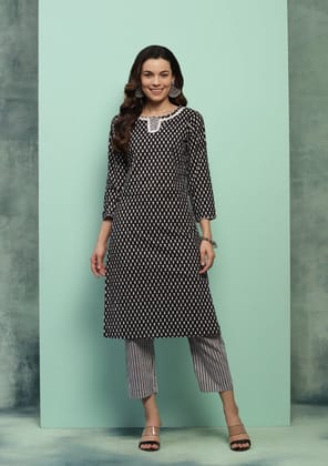 Cotton Printed Women's 2 PC Long Kurta Set - Black