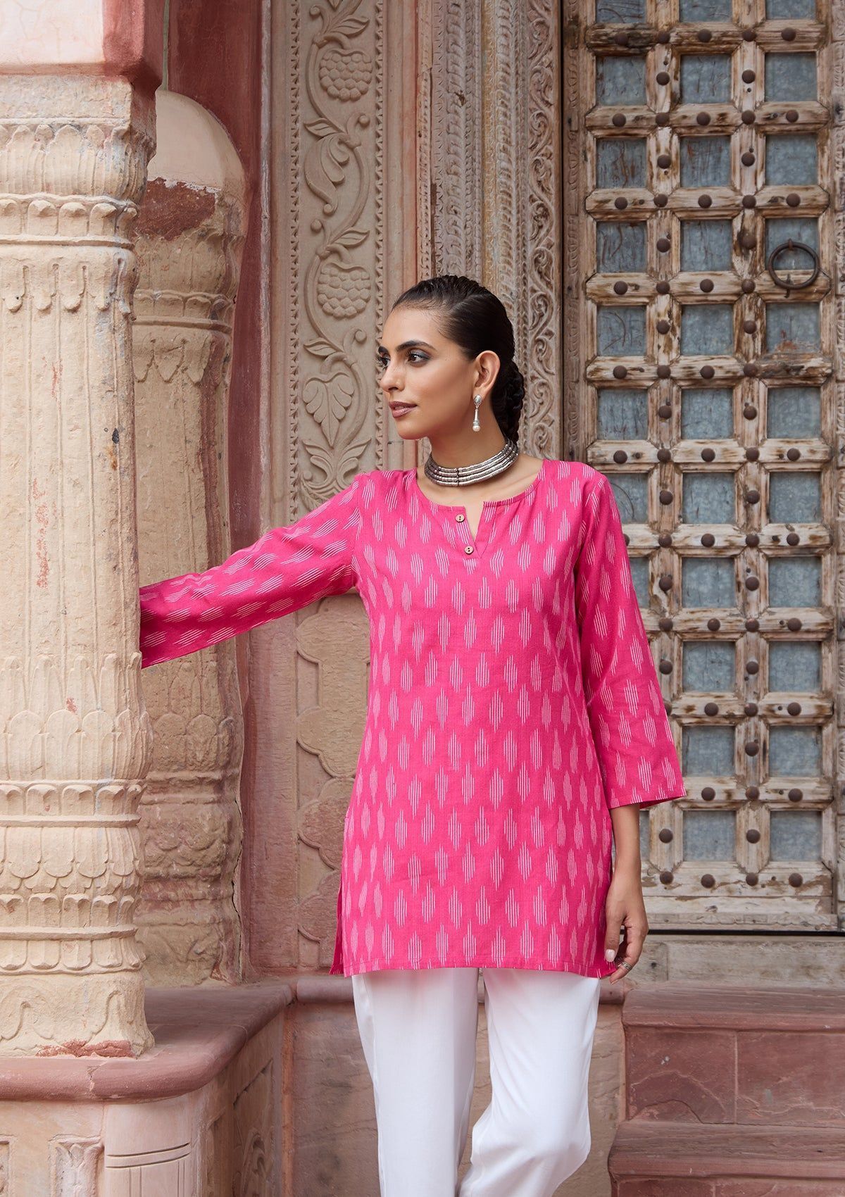 HOC Crafts Ikkat Cotton Solid Women's Short Kurta - Pink