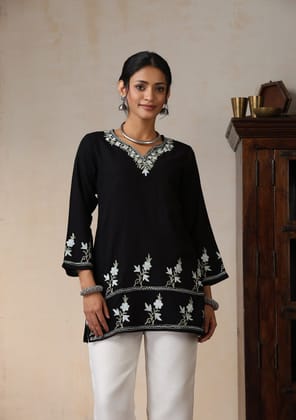 HOC Crafts Aari Embroidered Woollen Solid Women's Short Kurta - Black