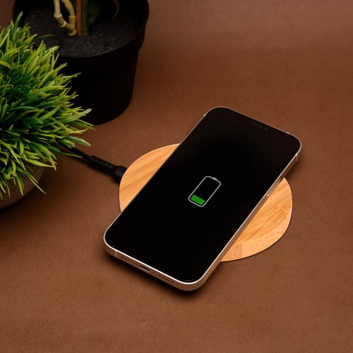 Wangari Olive 15W Round Wireless Bamboo Charger