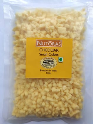Nutoras Cheddar Cheese Small Cubes, 200 G