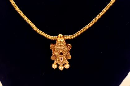 Yellow Gold Goddess Laxmi Pendant Set with Chain for Women