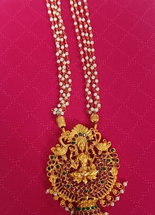 Traditional Indian Gold Plated Temple Pendant Necklace Set with Pearls and Green Stones