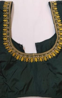 COMPUTER embroidery blouse