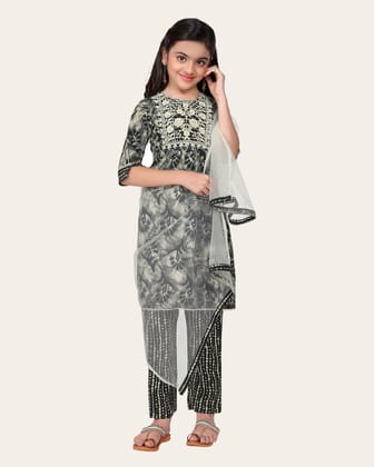 Girls Festive & Party Kurta, Pyjama & Dupatta Set-Black / 4 - 5 Years