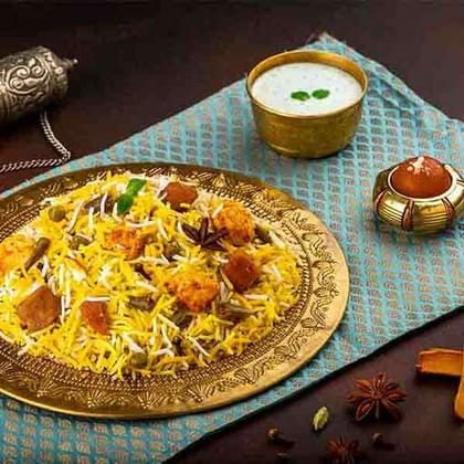 Paneer Subz Biryani (Paneer Dum and Veg Biryani - Serves 1)