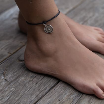 Star Inside Circle Anklets