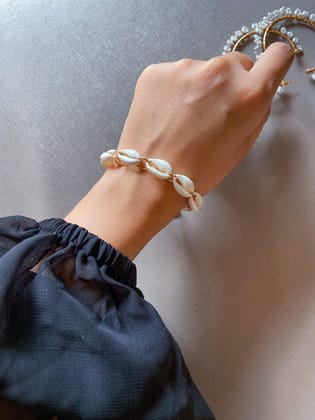 Shell Bracelet