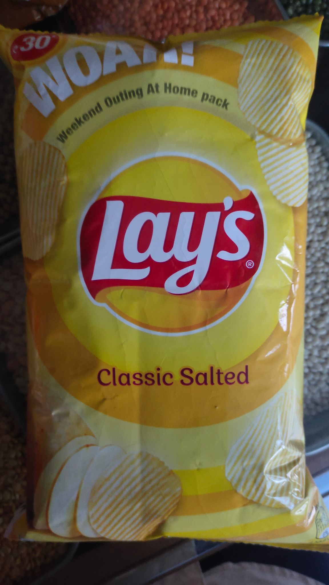 Lays potato chips classic salted