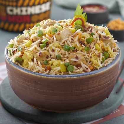 Chicken Chilli Garlic Fried Rice - Full (1000 Ml)