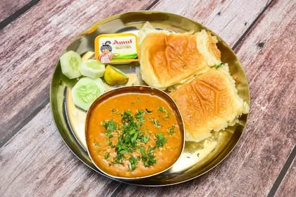 Pav Bhaji With Masala Pav Jodi