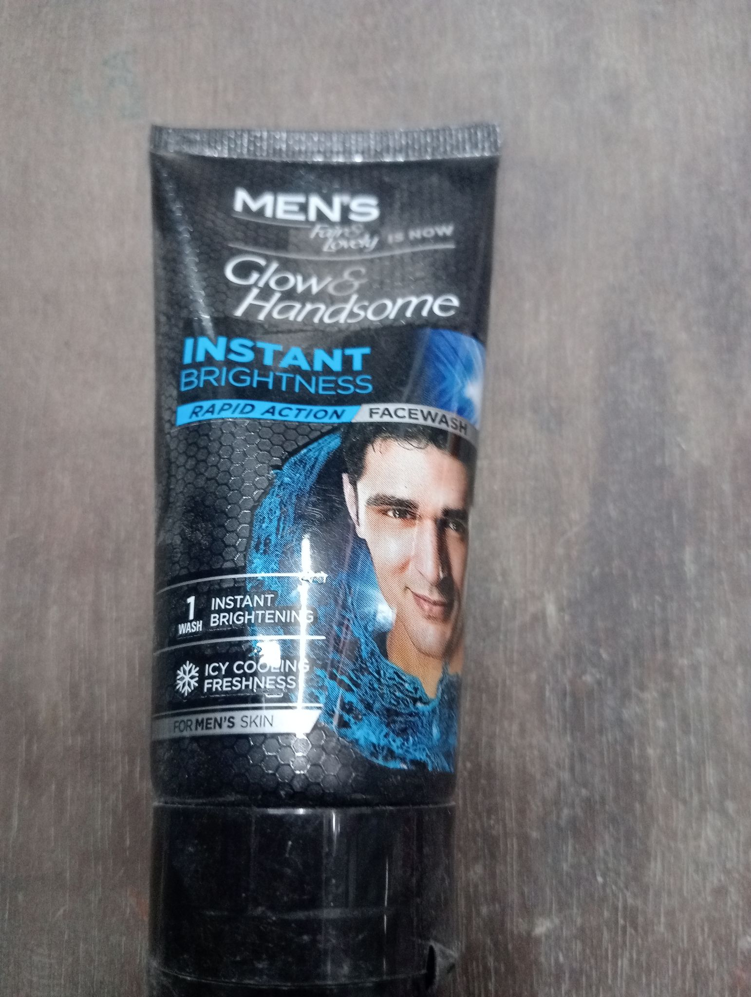 Glow& Handsome Instant Brightness 
