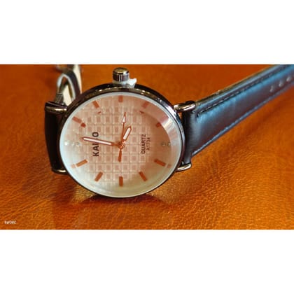 Executive Class Luxuries FASHION COUPLE Wrist Watches FOR Lovely Couple (9092)