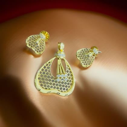 Aanandita Golden New Pendent Earring Set-1.5 cm