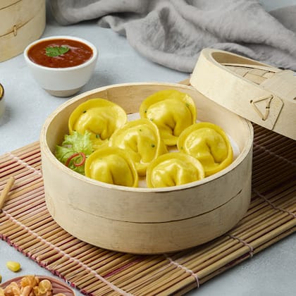 Steamed Corn & Cheese Momo With Momo Chutney