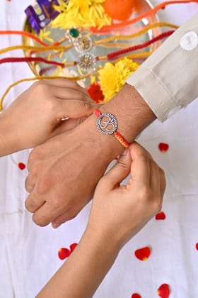 Round Om Silver Rakhi CHR012