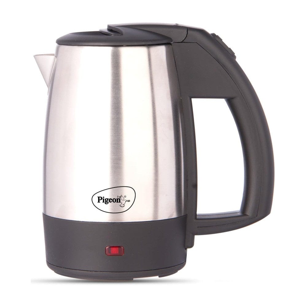 Pigeon Porta Travel Size Kettle 0.5L – Silver, Black, Auto Shut-Off, Heat-Resistant Handle