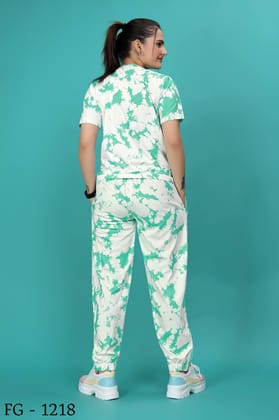 Graphic Print T-shirt & Pyjamas Set-L