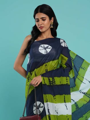 Kalyan Silks Pea Green With Navy Blue Printed Saree