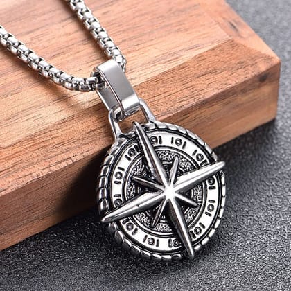 North Star (Pendant + Chain)