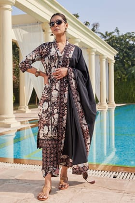 V-Neck Bagru & Ajrakh Dual-Print Kurta-XS / in