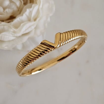 Anti Tarnish Gold Bracelet