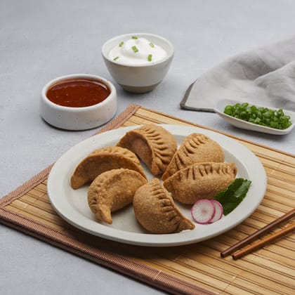 Fried Chicken Wheat Momos With Momo Chutney