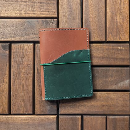 RS // Tuscan Tan & Pine Green TN Journal Cover - Passport