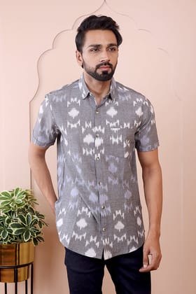 Grey Single Ikkat 60 Cotton Men Shirt Half Sleeves MSHHS082310-S