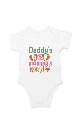 Daddy’s Girl, Mommy’s World-White / 0-5Months