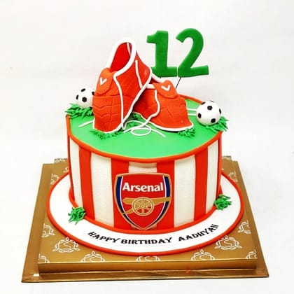 Arsenal Football Cake-Egg / Butterscotch