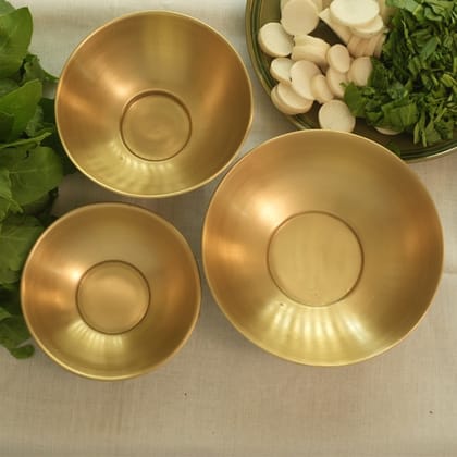 BARMER MULTI PURPOSE BOWLS LARGE-GOLD / BRASS / 1 BOWL