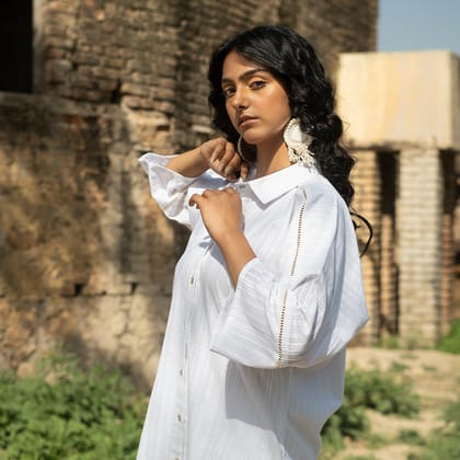 White oversized button down shirt style kurta-XS / in