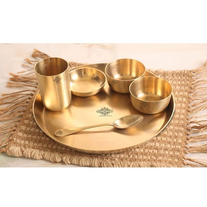 Indian Art Villa Handcrafted Pure Brass 6 Pieces Dinner Set with Matt Finish Design, Dinnerware for Home, Hotel, Restaurant