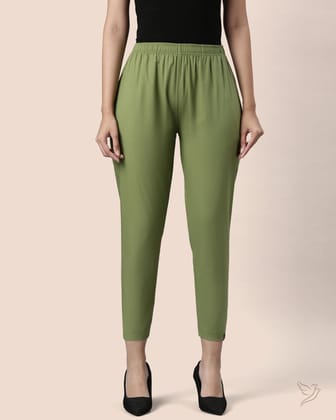 Women Cotton Pant-S / Olive Green