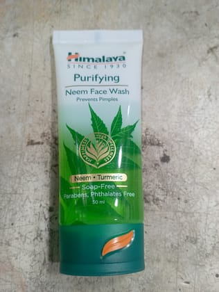 Himalaya Since 1930 Purifying Neem face wash Prevents pimples Happ Touth Lness Neem turmer : Soap-free Parabens, phthalates free 50 ml 