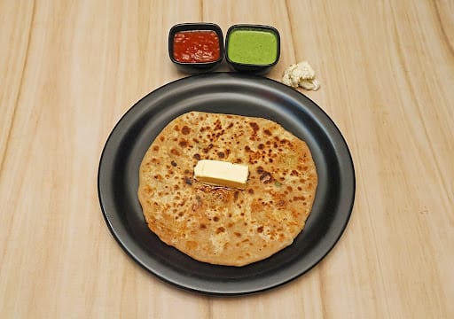 2 Gobi Paratha