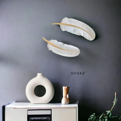 Elegant Feather Wall Decor - Set of 2-White / Resin / H: 14 | L: 5 | W: 0.5  /  H: 10 | L: 4 | W: 0.5 (inches)