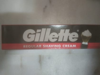 Gillette Regular shaving cream 